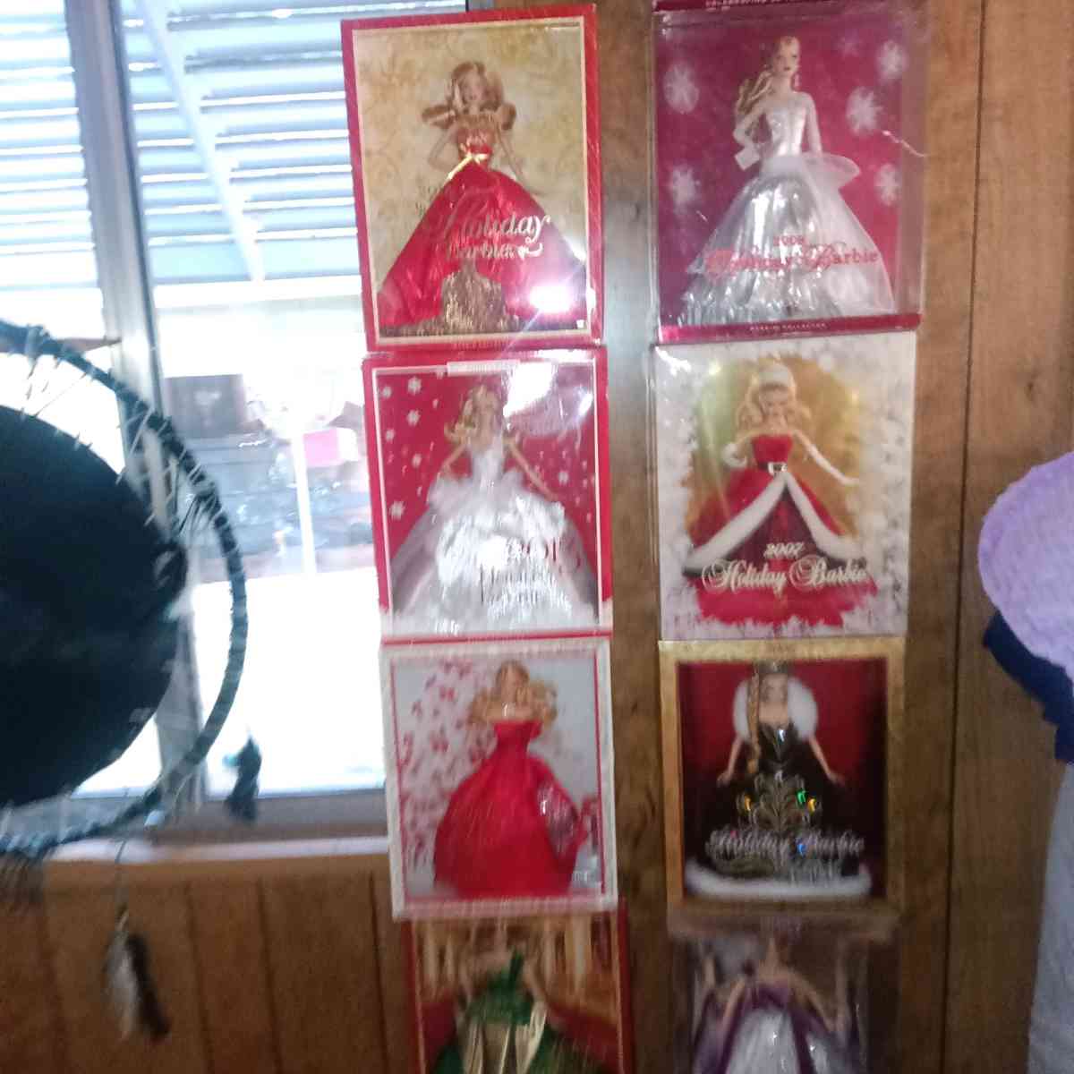 Barbies - Magalia, California - FleaMarketBay