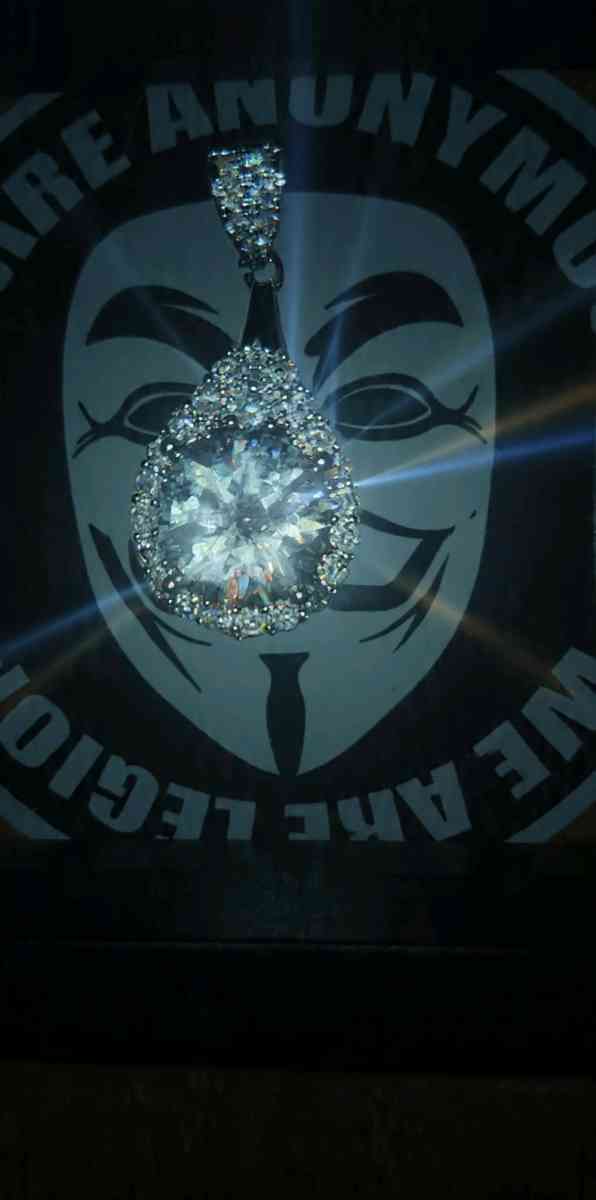 3ct PRICE DROP VVS1 D Moissanite Teardrop Pendant in S925 - Knoxville, Tennessee - FleaMarketBay