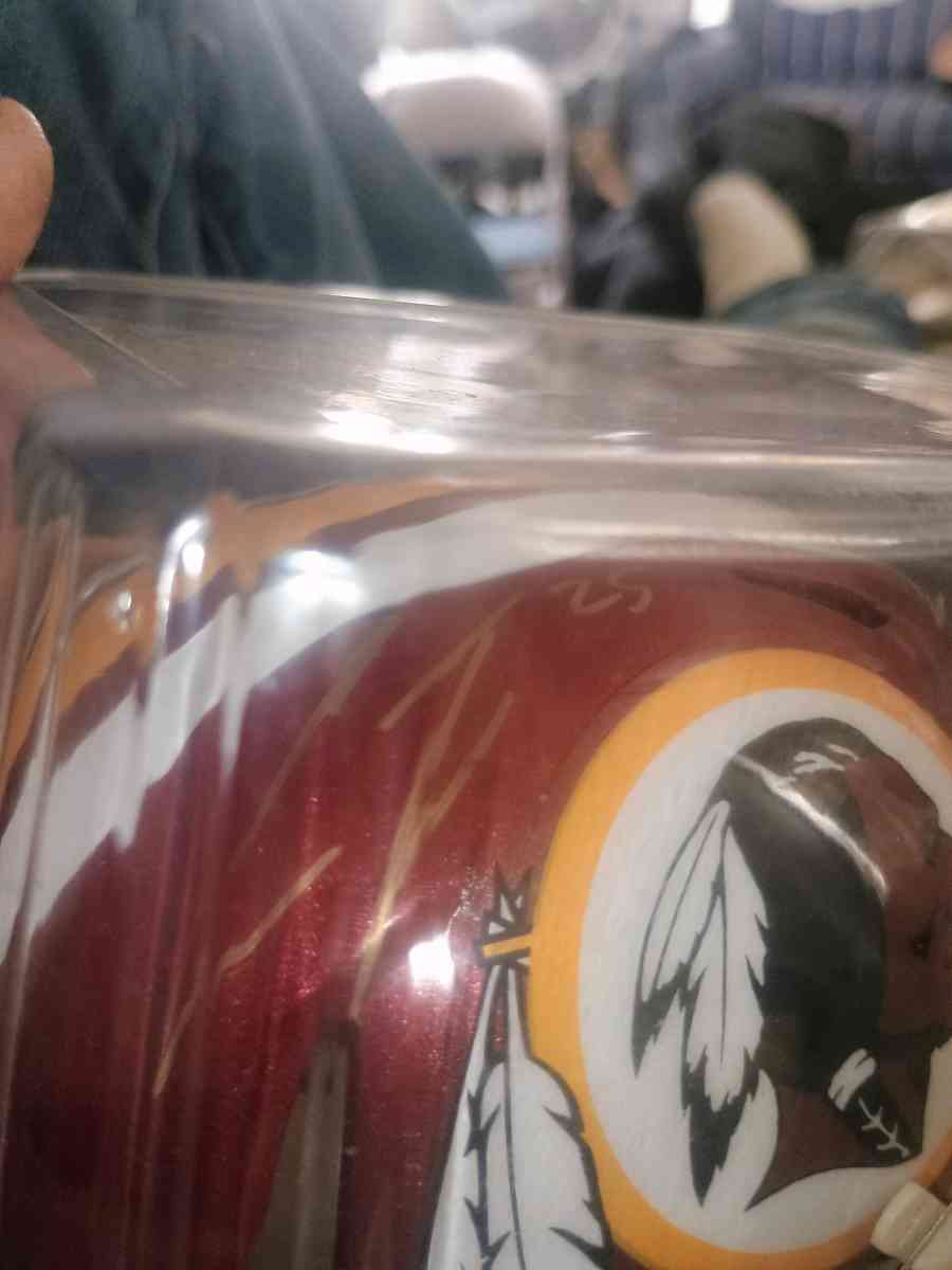 chris thompson signed NFL speed mini helmet - Seaford, Delaware - FleaMarketBay