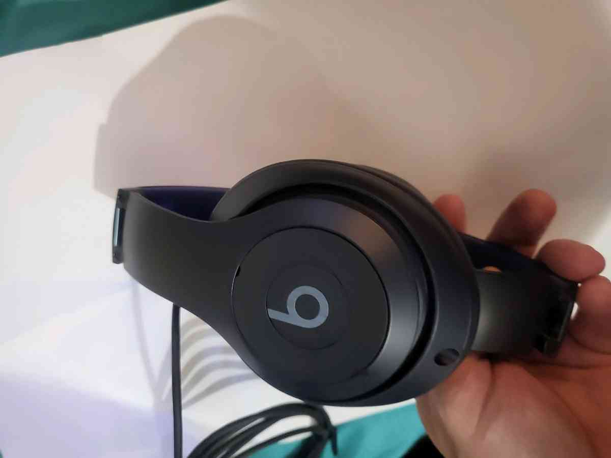 beats studio headphones new model with cords - Morongo Valley, California