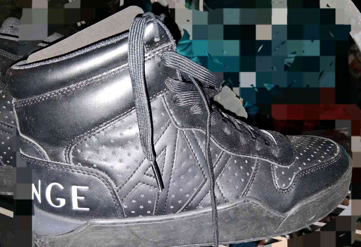 3 different  BRANDNEW pairs of shoes - Cincinnati, Ohio - FleaMarketBay