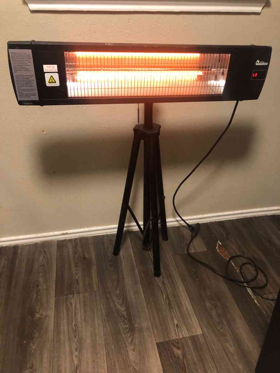 Patio Heater With Tripod - Waxahachie, Texas - FleaMarketBay