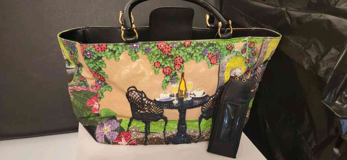 Multi Color Bag - Shreveport, Louisiana - FleaMarketBay