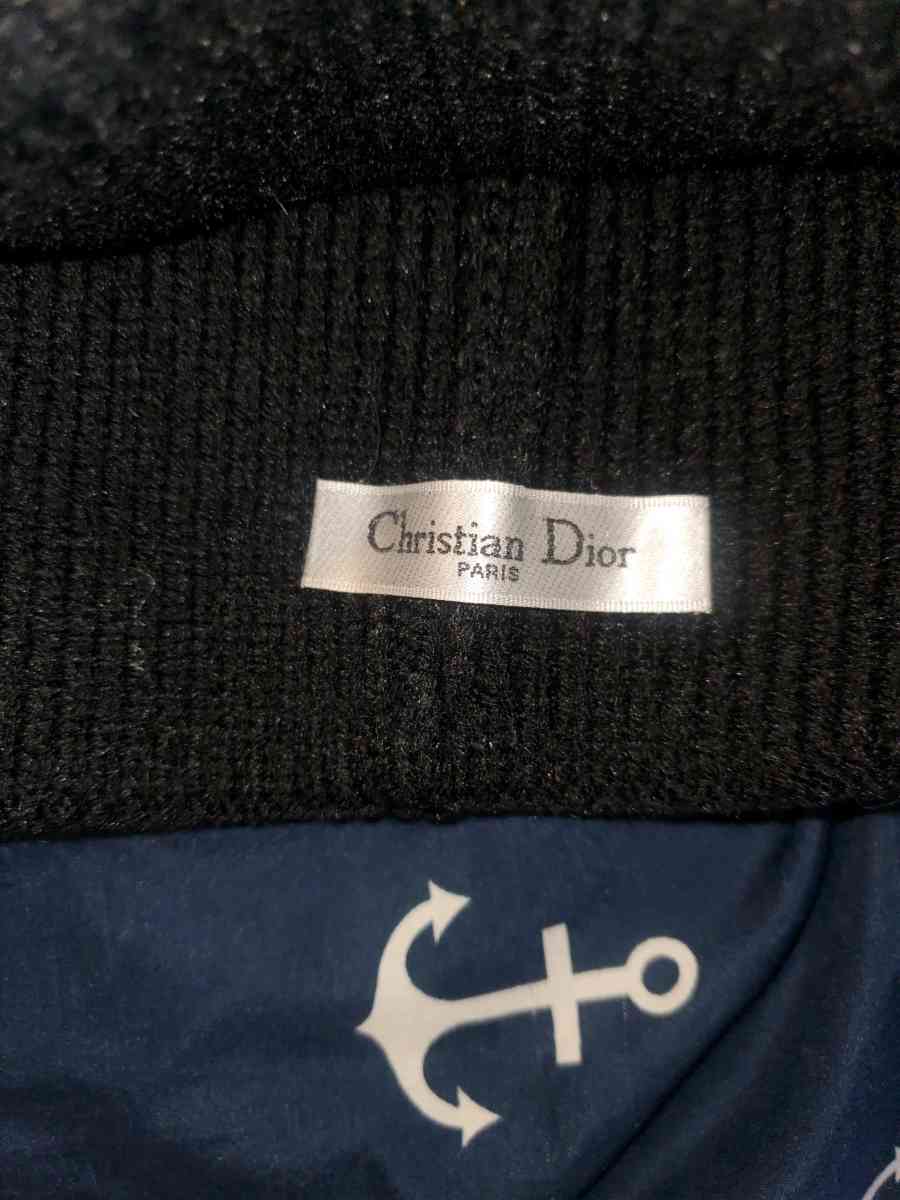 Dior Black and White Knit Hat - Chester Gap, Virginia - FleaMarketBay