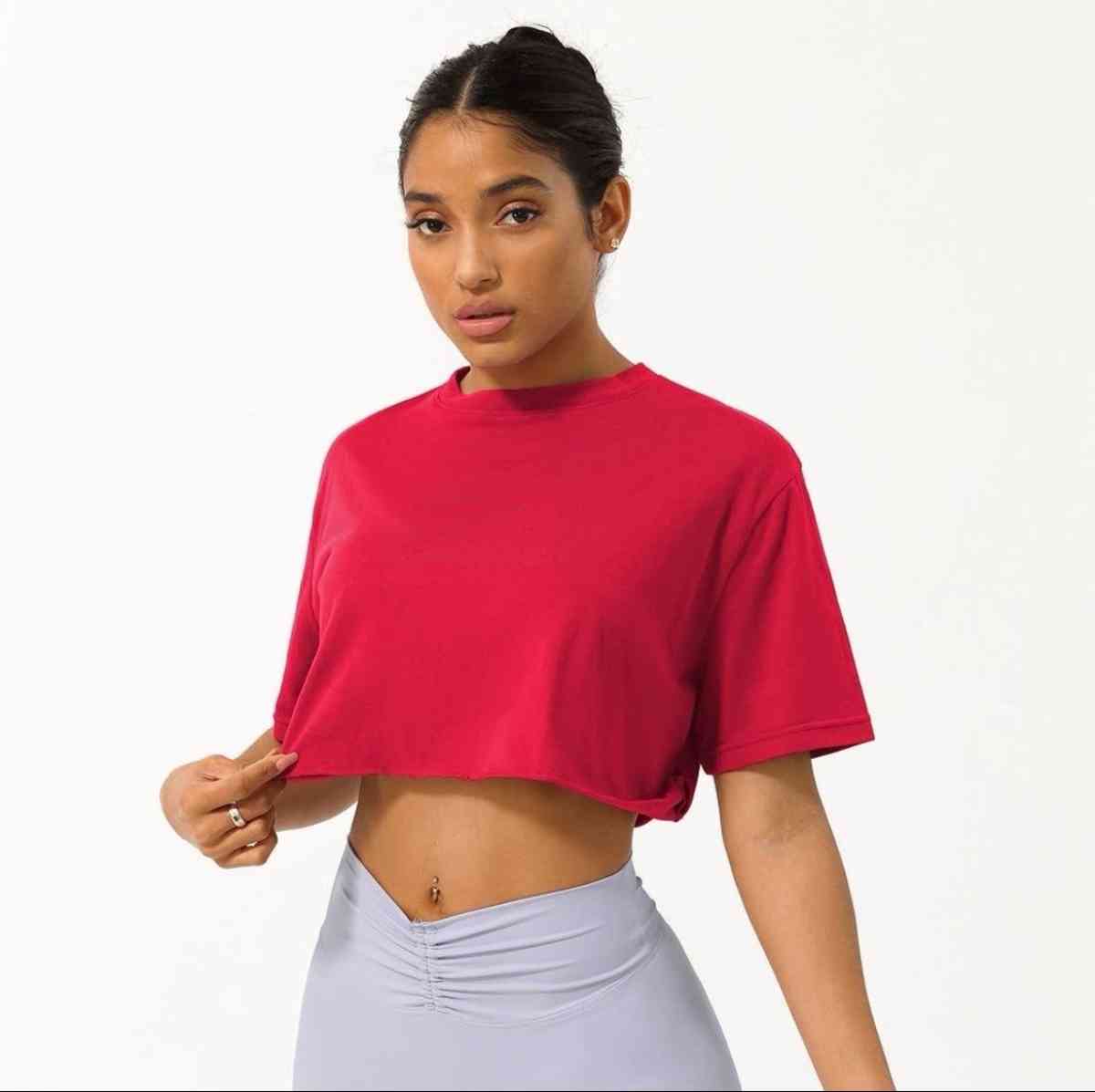 Wellin Vogue Women Loose Sport Crop Top TShirt - Butler, Pennsylvania