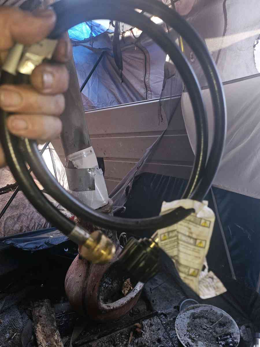 propane heater  and hook up that connects to a big tank - Tulsa, Oklahoma - FleaMarketBay