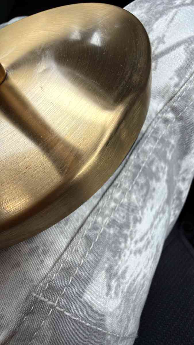 Threshold brass towel holder - Achilles, Virginia - FleaMarketBay