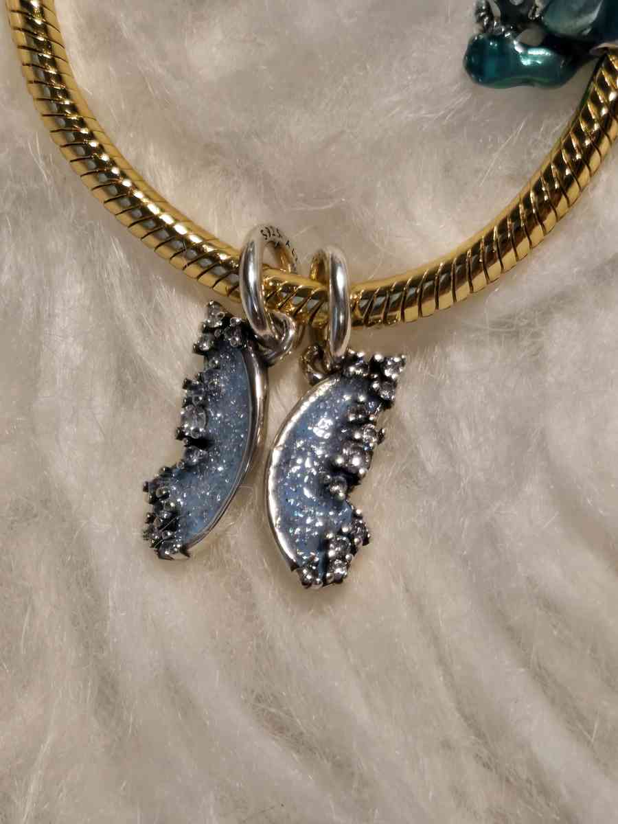 Splittable Butterfly Dangle Charm - Austin, Texas - FleaMarketBay