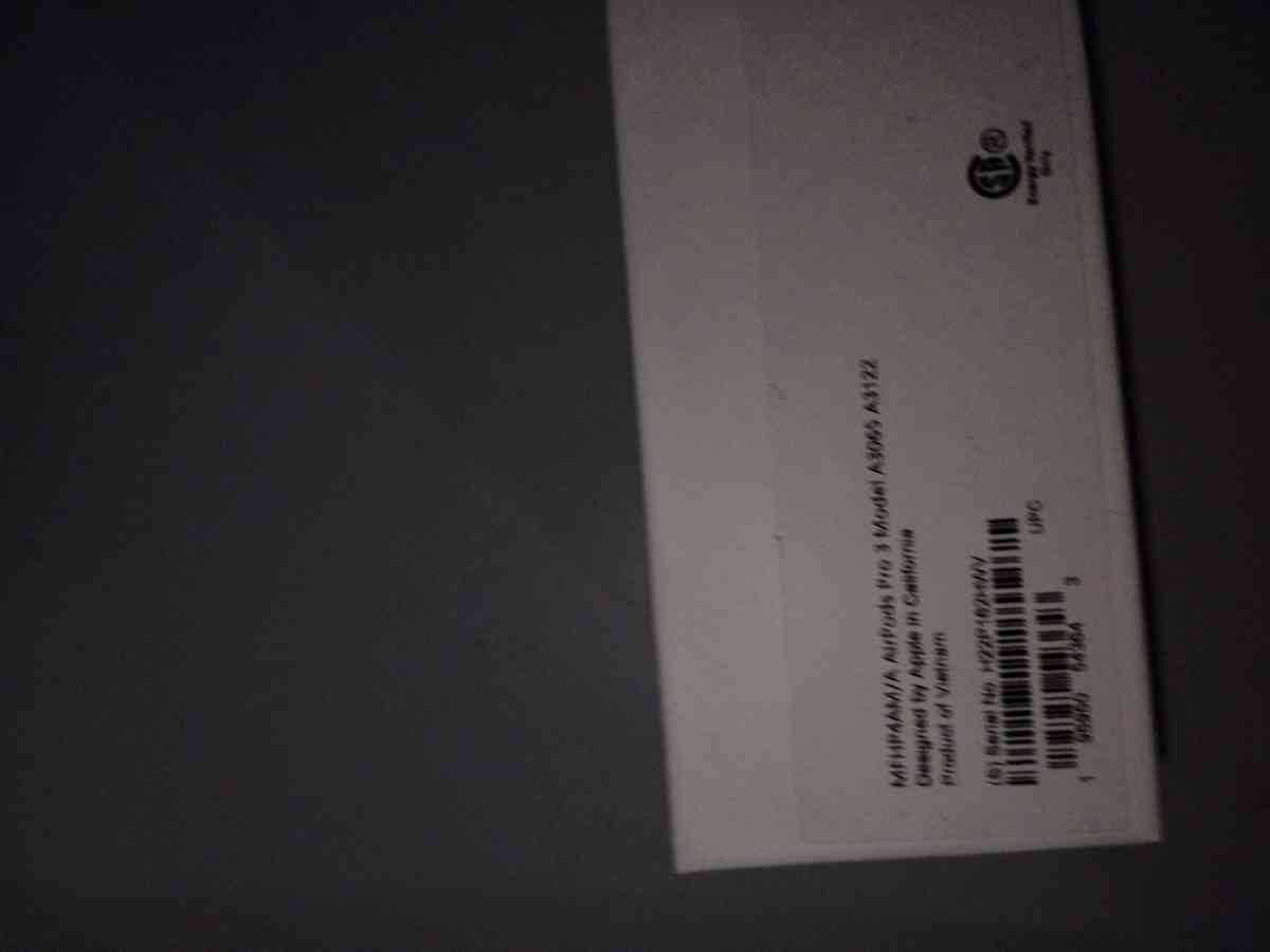 Airpods pro 3 - Brentwood, New York - FleaMarketBay