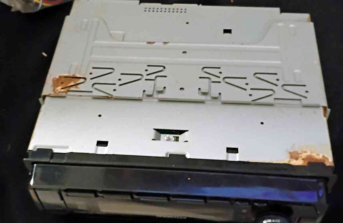 Kenwood KDBT360U car stereo - Park Rapids, Minnesota - FleaMarketBay