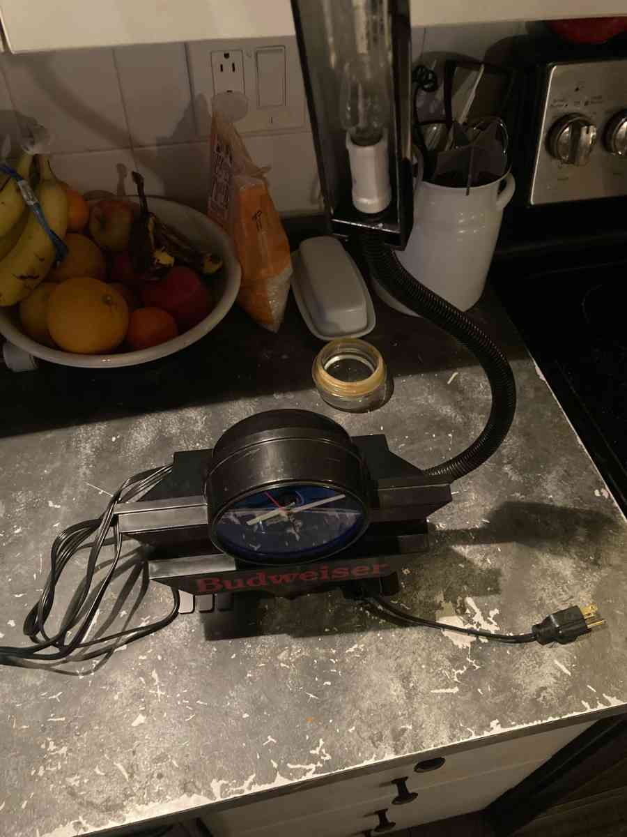 1991 Budweiser Illuminated Clock  Register Topper - Essington, Pennsylvania