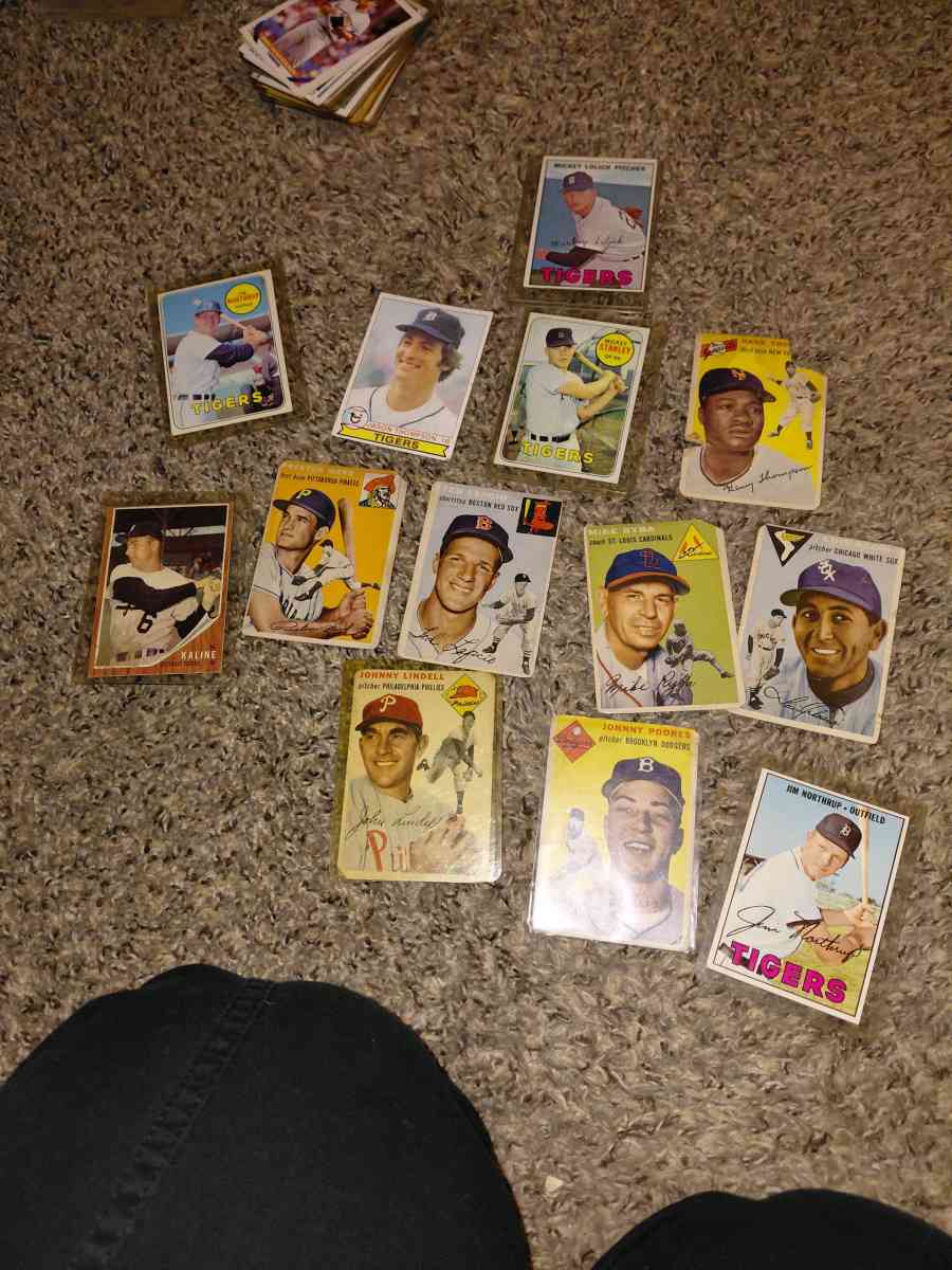Baseball cards - Westland, Michigan