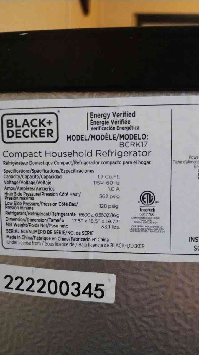 black and Decker mini fridge - Dallas, Texas - FleaMarketBay