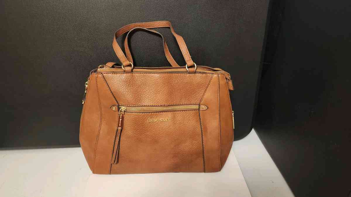 Tan Bag - Shreveport, Louisiana - FleaMarketBay
