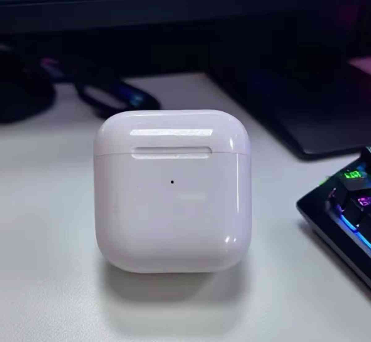 AirPods - Shreveport, Louisiana - FleaMarketBay
