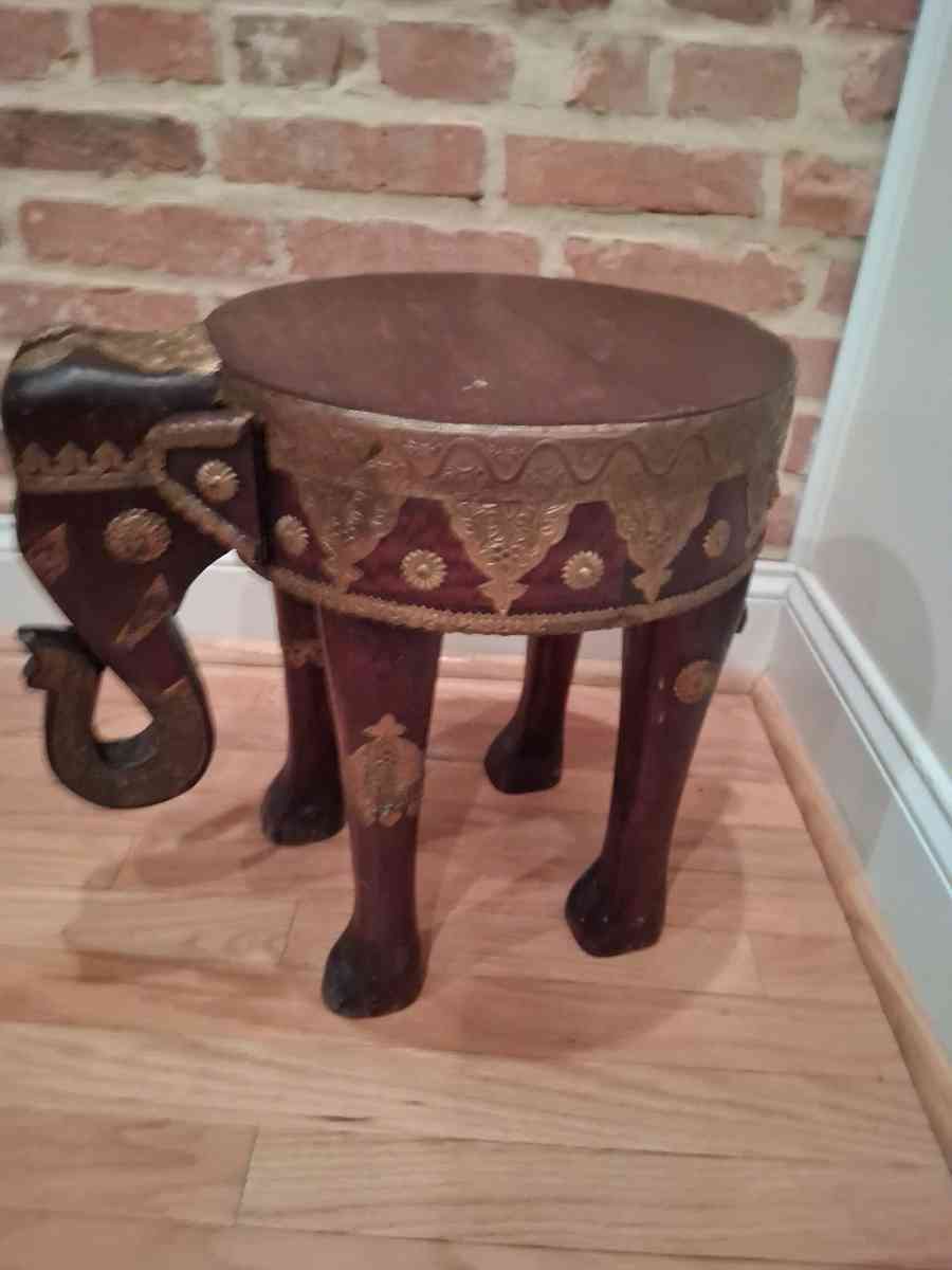 Wooden Elephant Stool - Glen Burnie, Maryland - FleaMarketBay