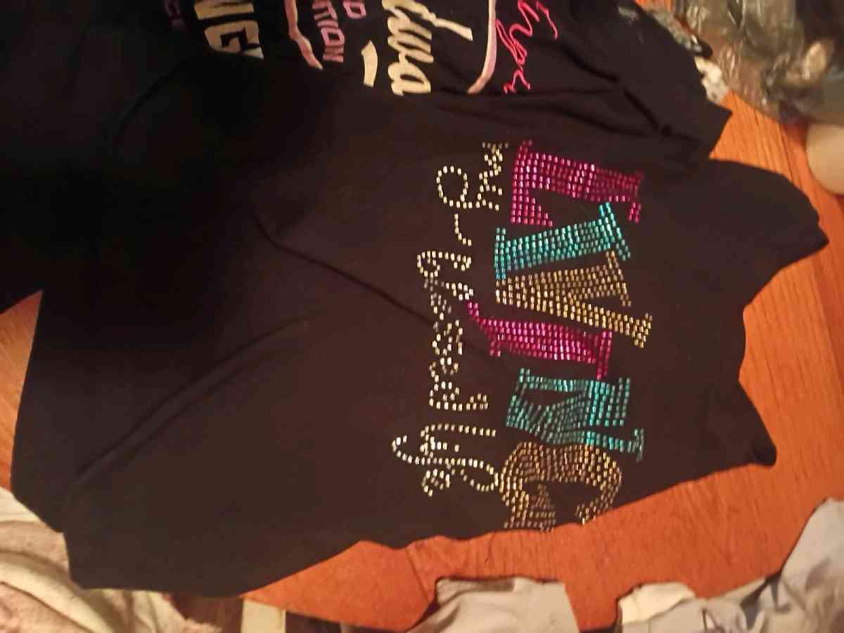 different types of logos on shirts - Beaumont, Texas - FleaMarketBay