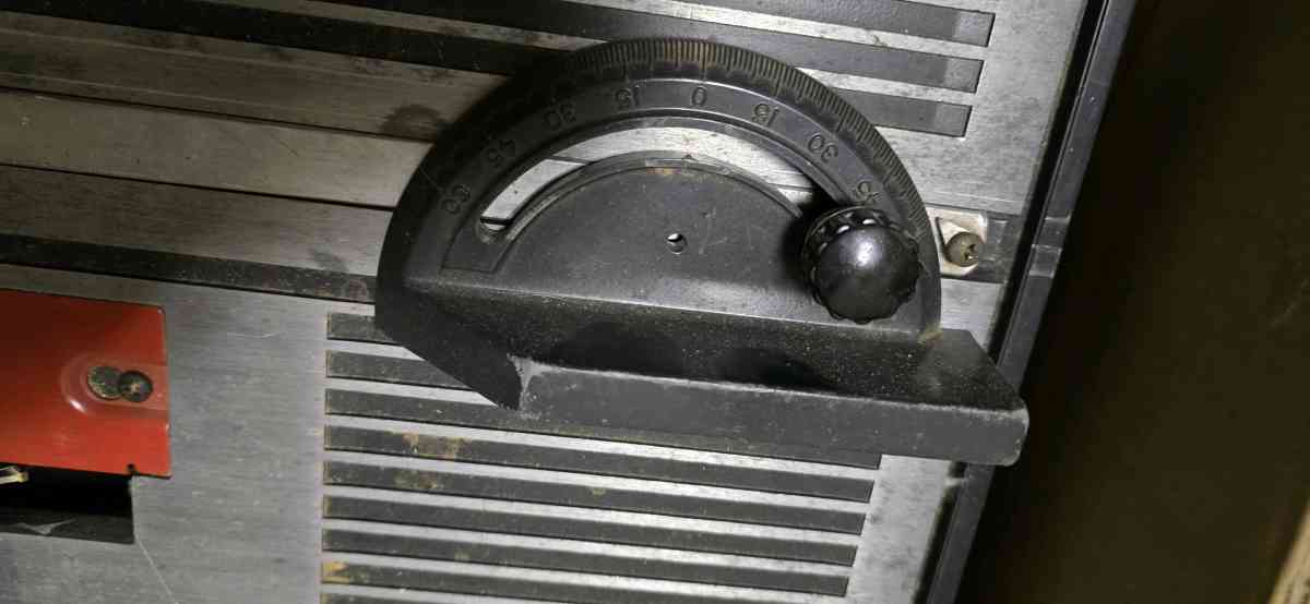 Craftsman Tablesaw - Tempe, Arizona - FleaMarketBay