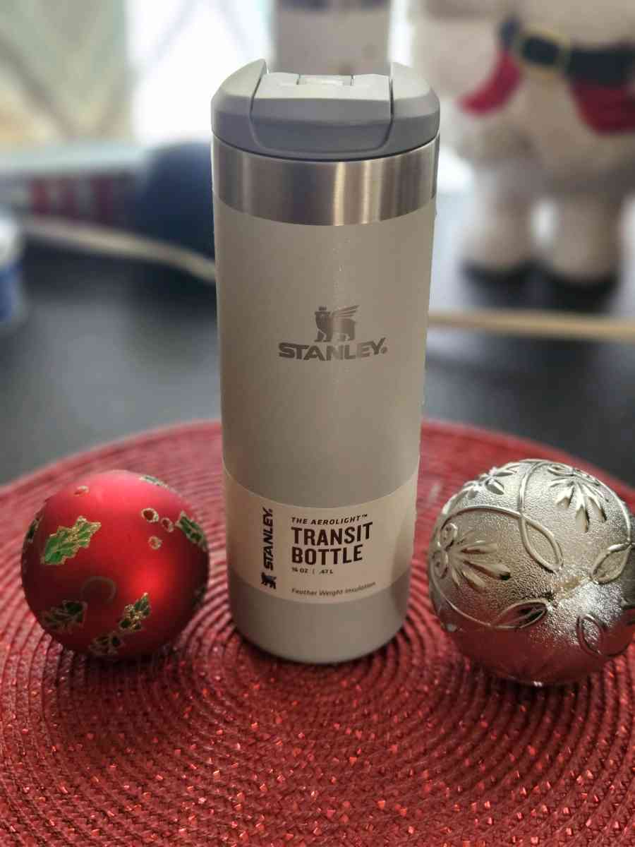 Stanley 16oz Areolight transit Bottle - Woodstown, New Jersey