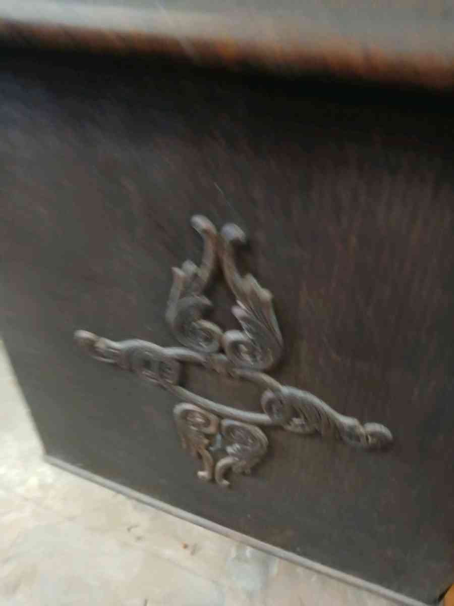 my finallt offer on this 1020s singer sewing machine - Baird, Texas - FleaMarketBay