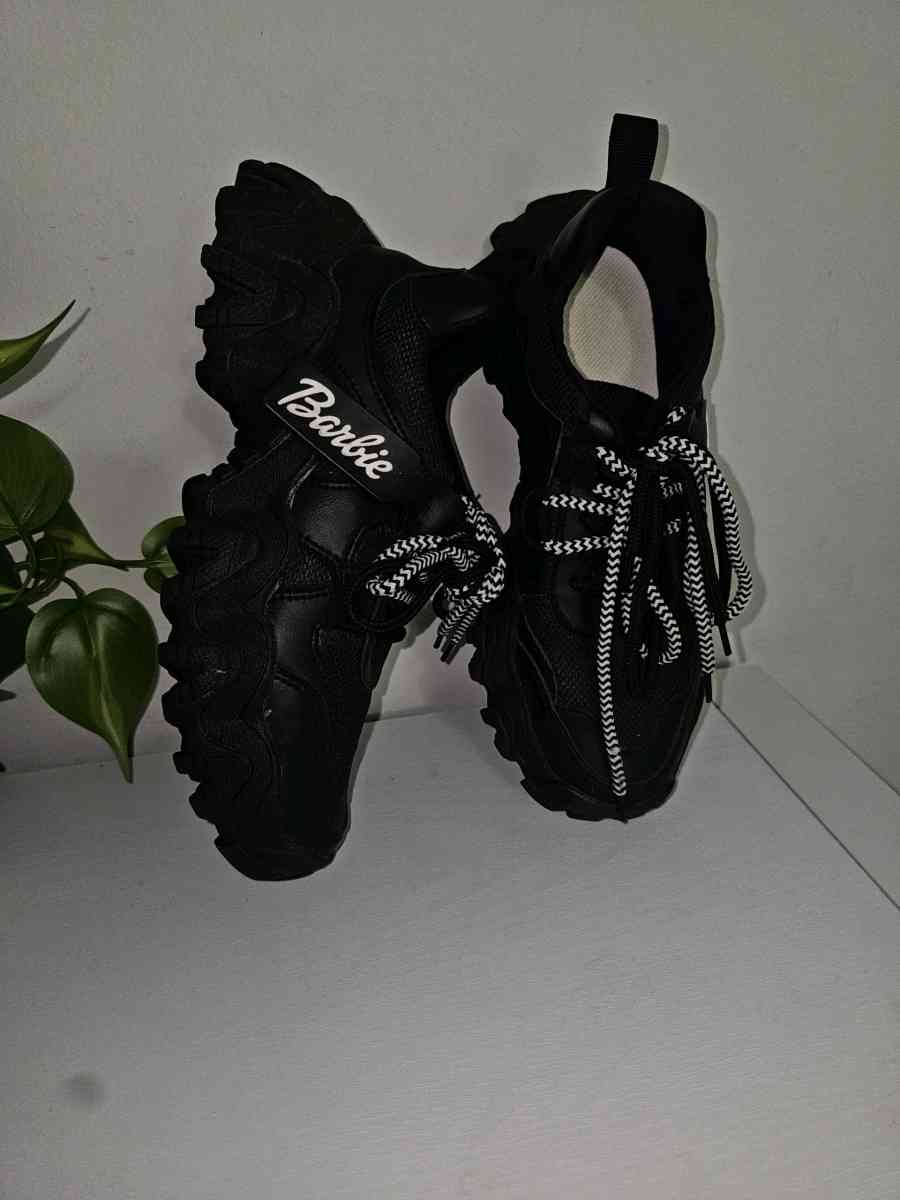 sneakers barbie shoes - Saint Paul, Minnesota - FleaMarketBay