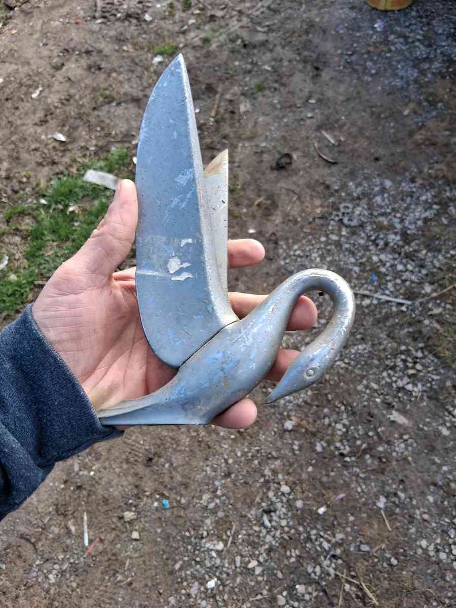 vintage Swan emblem - Kodak, Tennessee - FleaMarketBay