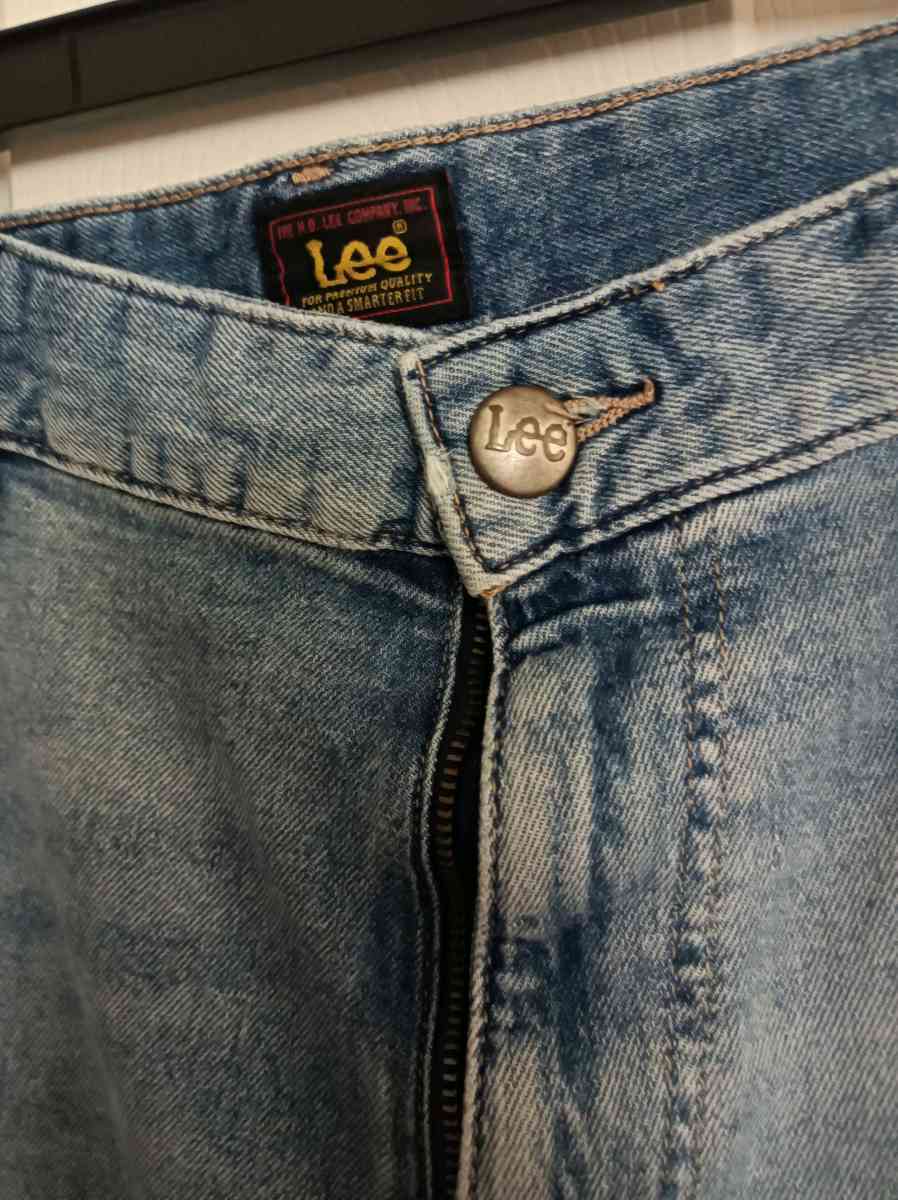 Womens Lee Jeans Size 18M NWT - Okeechobee, Florida - FleaMarketBay