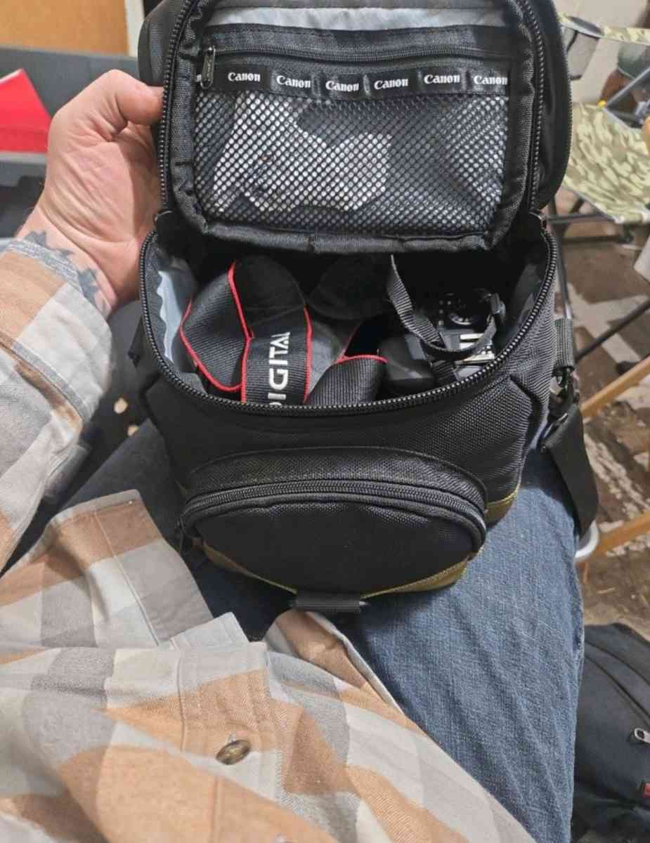 cannon rebel T7i - Maineville, Ohio - FleaMarketBay