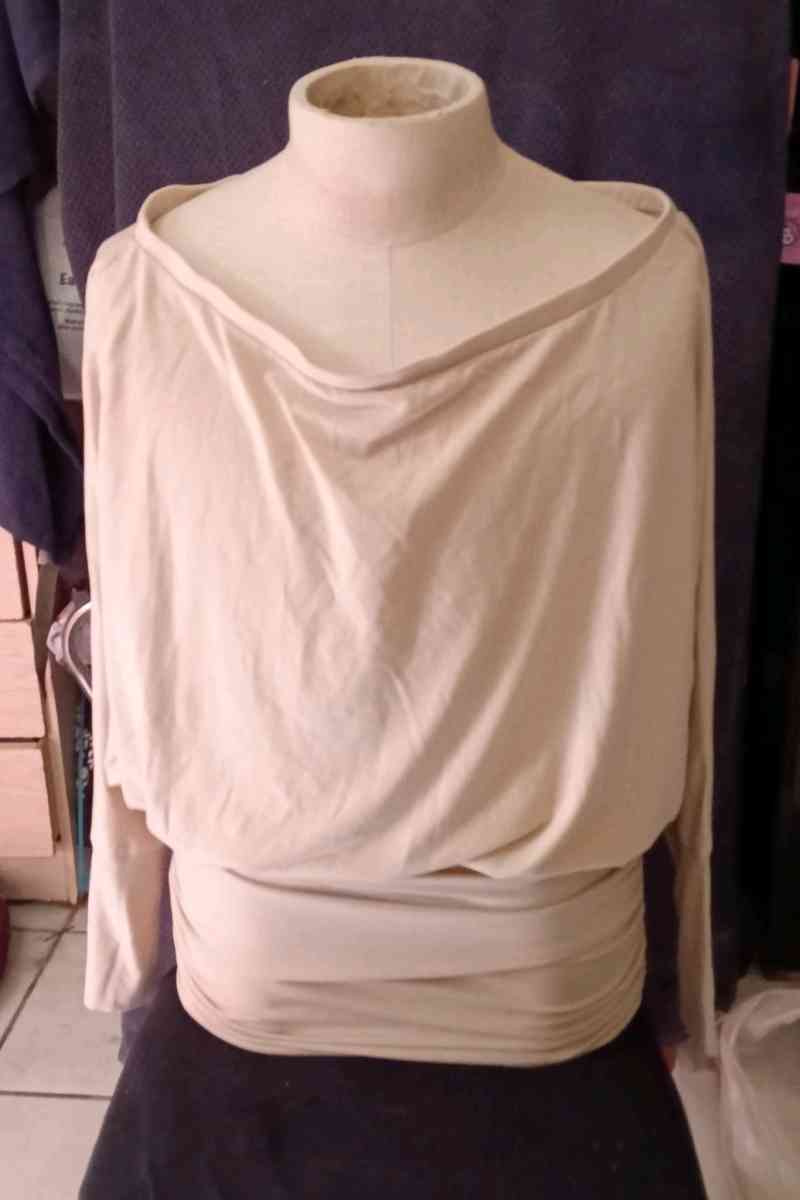 Beige off the shoulder ruched batwing sleeve top - Los Angeles, California