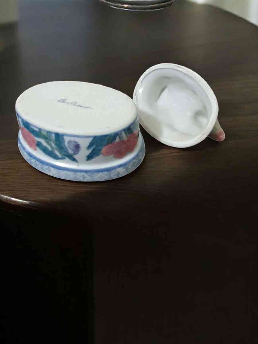 Vintage Duck Trinket BoxDish with Lid Oval Ben Rickert Ceram - Toms River, New Jersey - FleaMarketBay