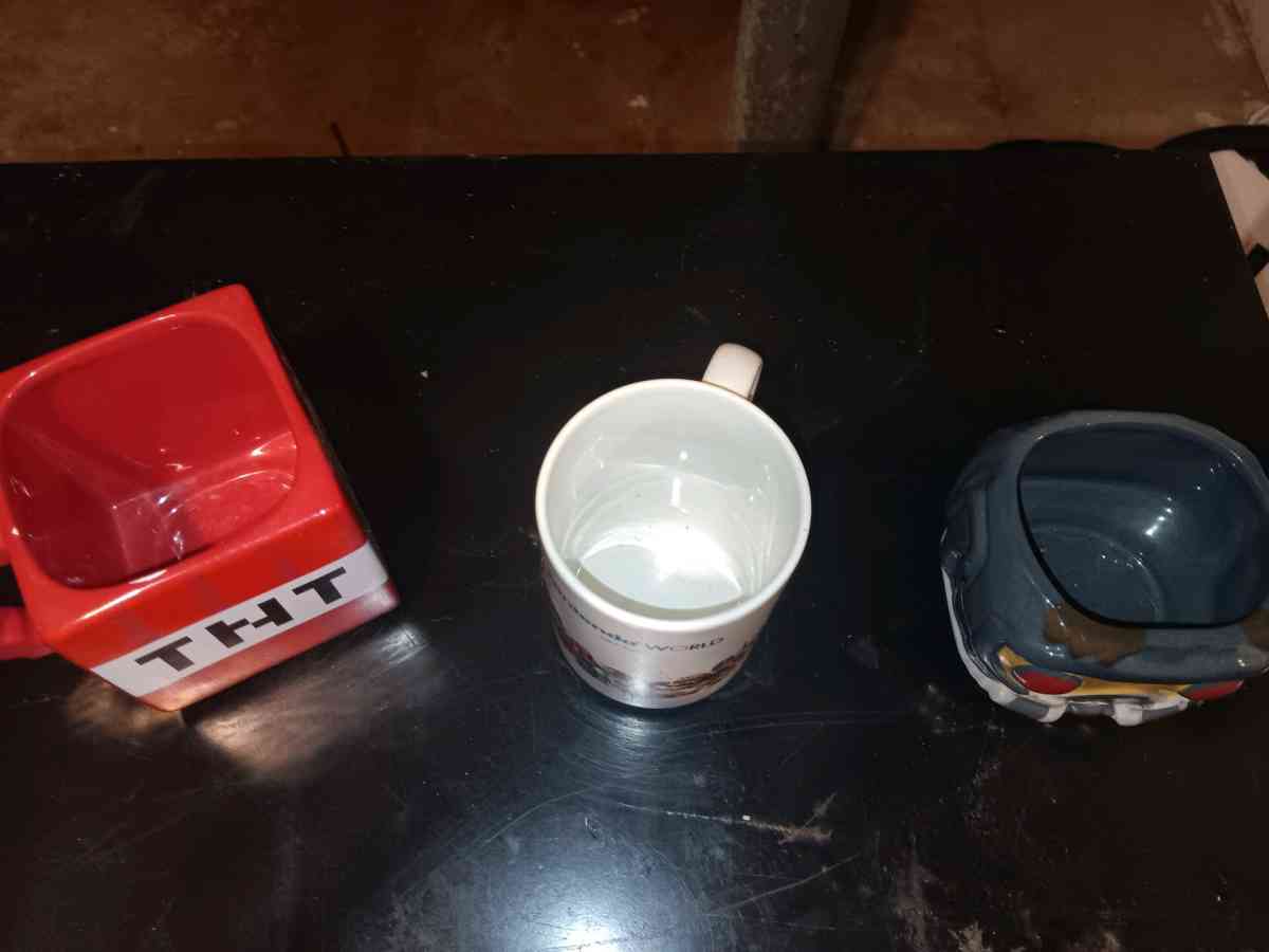 ceramic mugs - Powder Springs, Georgia - FleaMarketBay