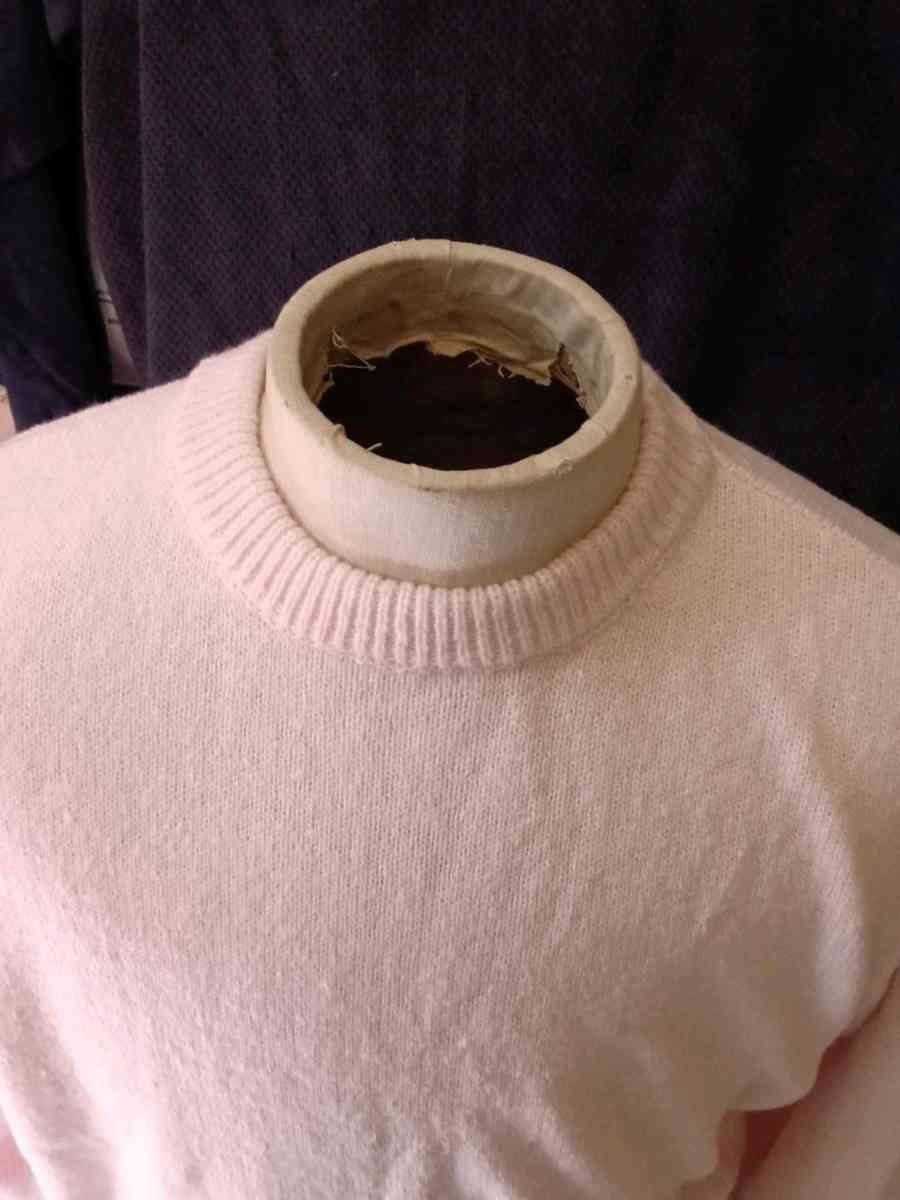 Pink Crystal Cuff Crewneck Sweater - Los Angeles, California - FleaMarketBay