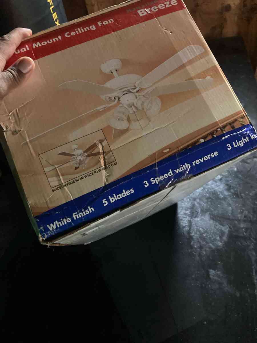 Harbor Breeze Armitage 52inch Ceiling Fan - Essington, Pennsylvania - FleaMarketBay