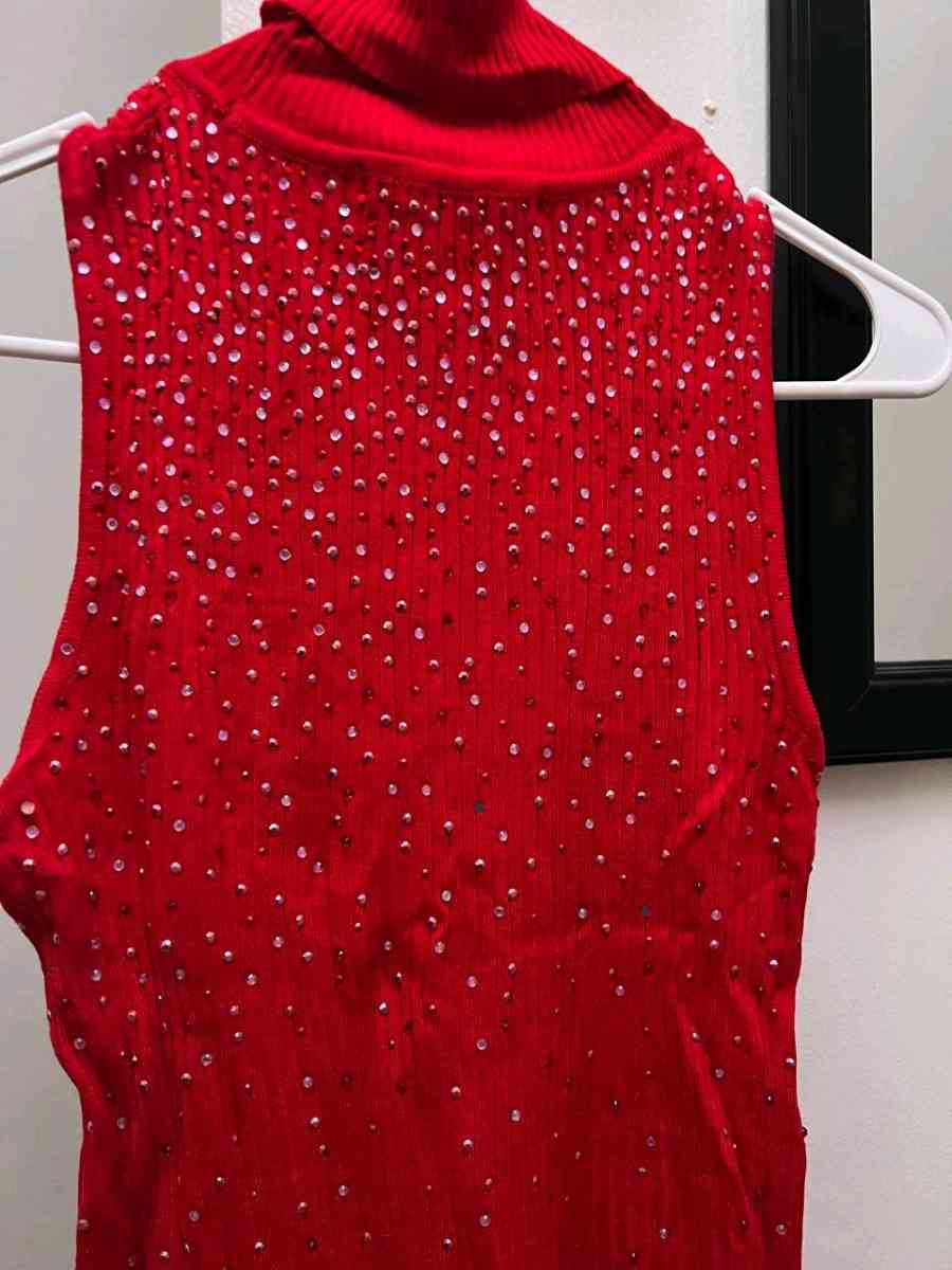 Elegant Red Ribbed Knit Turtleneck with Sparkly Crystals - Columbus, Ohio - FleaMarketBay