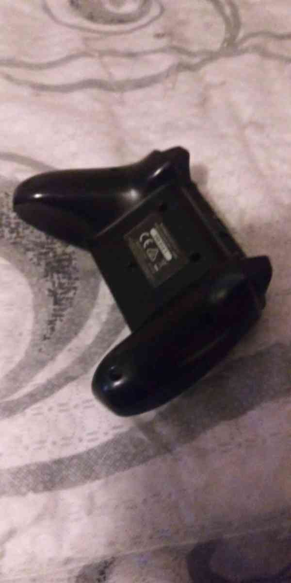 xbox controller - Fort Wayne, Indiana - FleaMarketBay