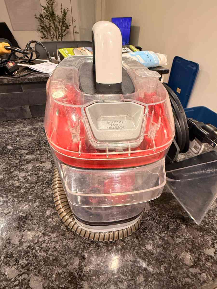 Hoover FH14050  Limpiador de manchas alfombras y tapicera - Abilene, Texas - FleaMarketBay