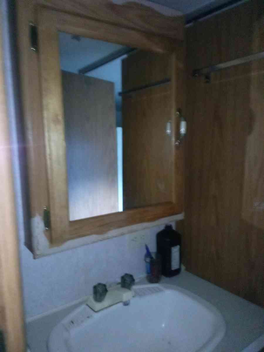 hitchhiker 2 fifth wheel - Guatay, California - FleaMarketBay