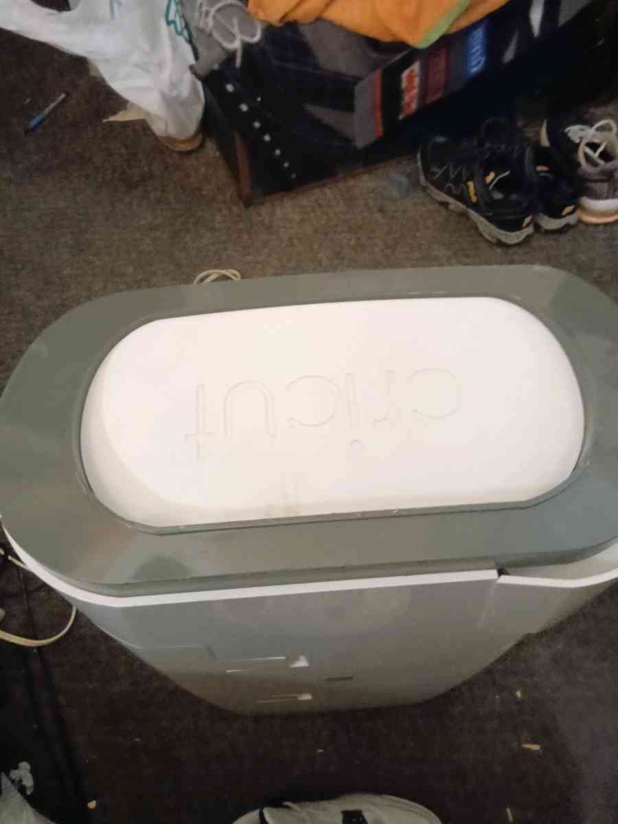 Cricut Imagine - Irving, Texas - FleaMarketBay