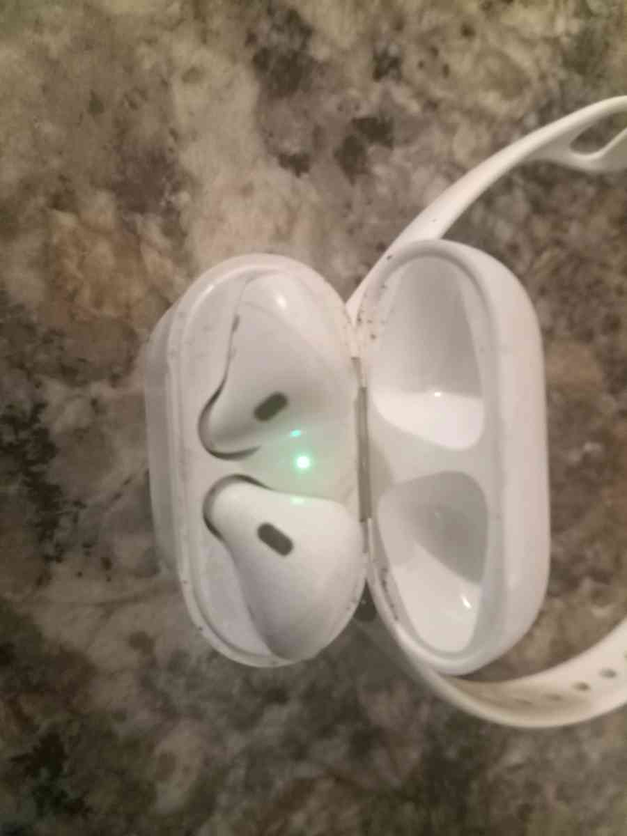 Apple Air Pods Generation 3 - Dallas, Texas - FleaMarketBay
