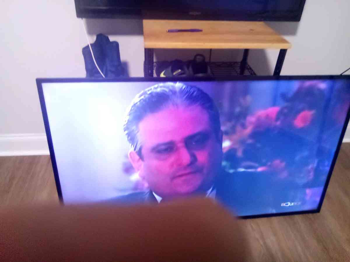 jvc TV 55 or 60 inch - Madison, Tennessee - FleaMarketBay