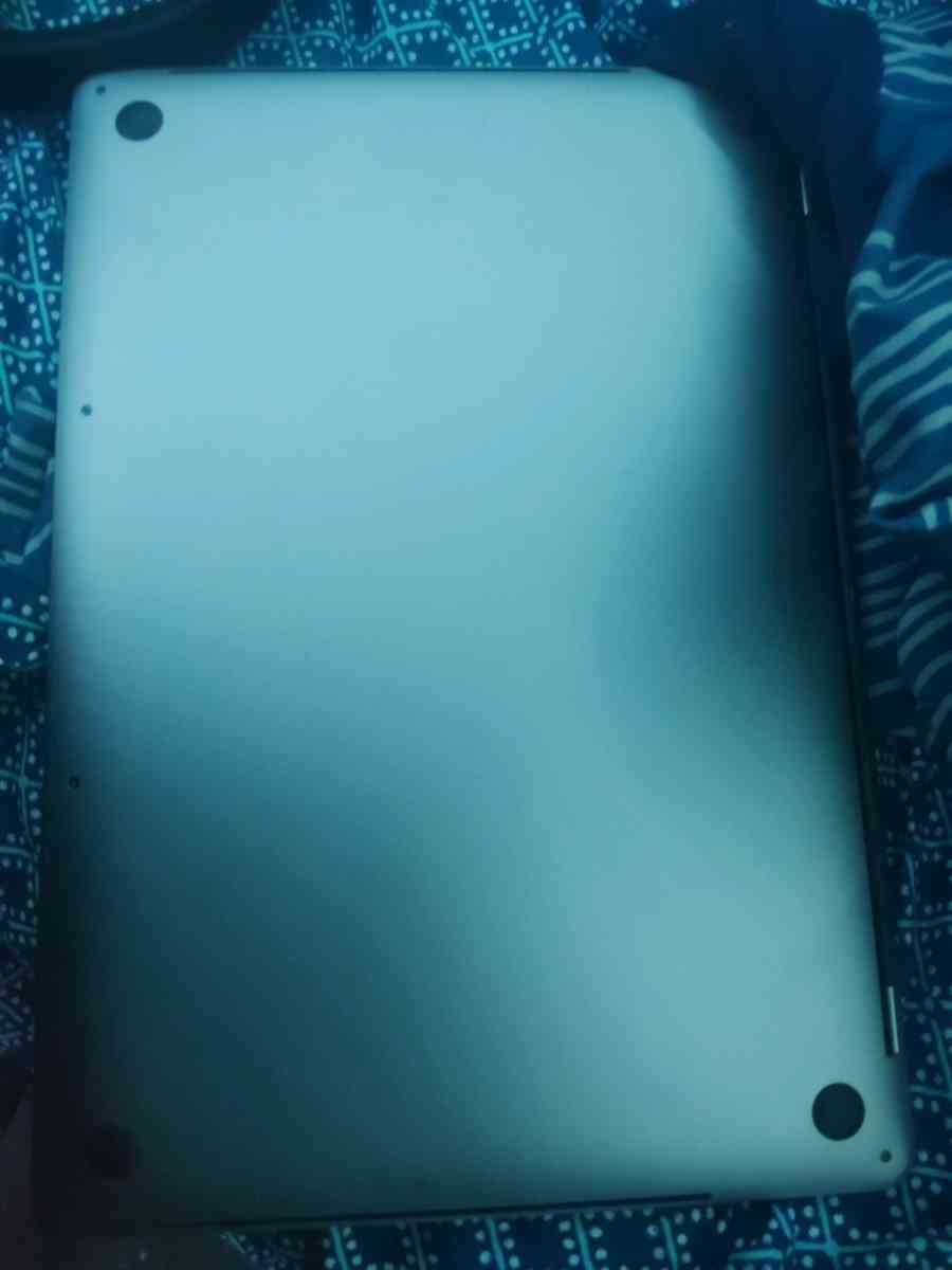 Mac book pro with touch screen - Houston, Texas - FleaMarketBay