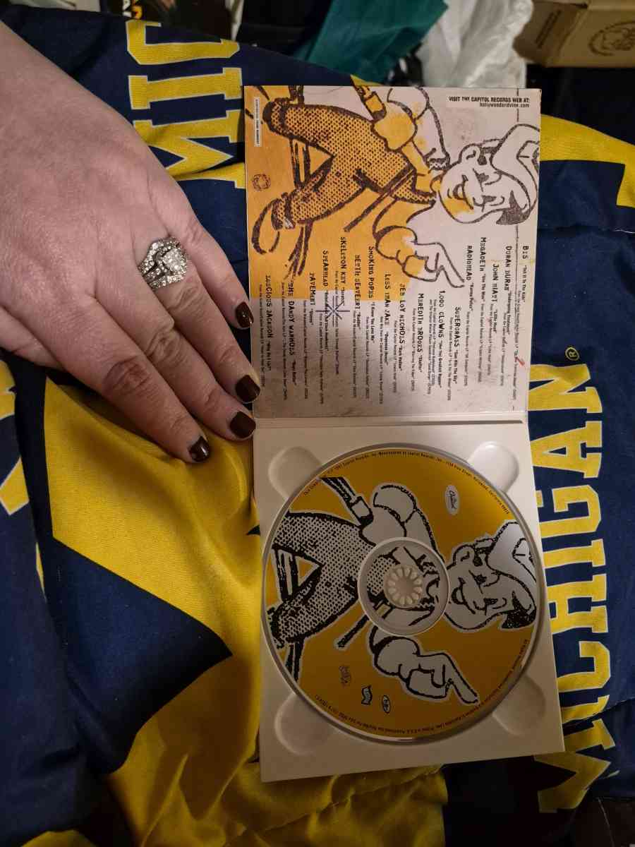 LIKE NEW HYPE For Daily Use CD - New Baltimore, Michigan - FleaMarketBay