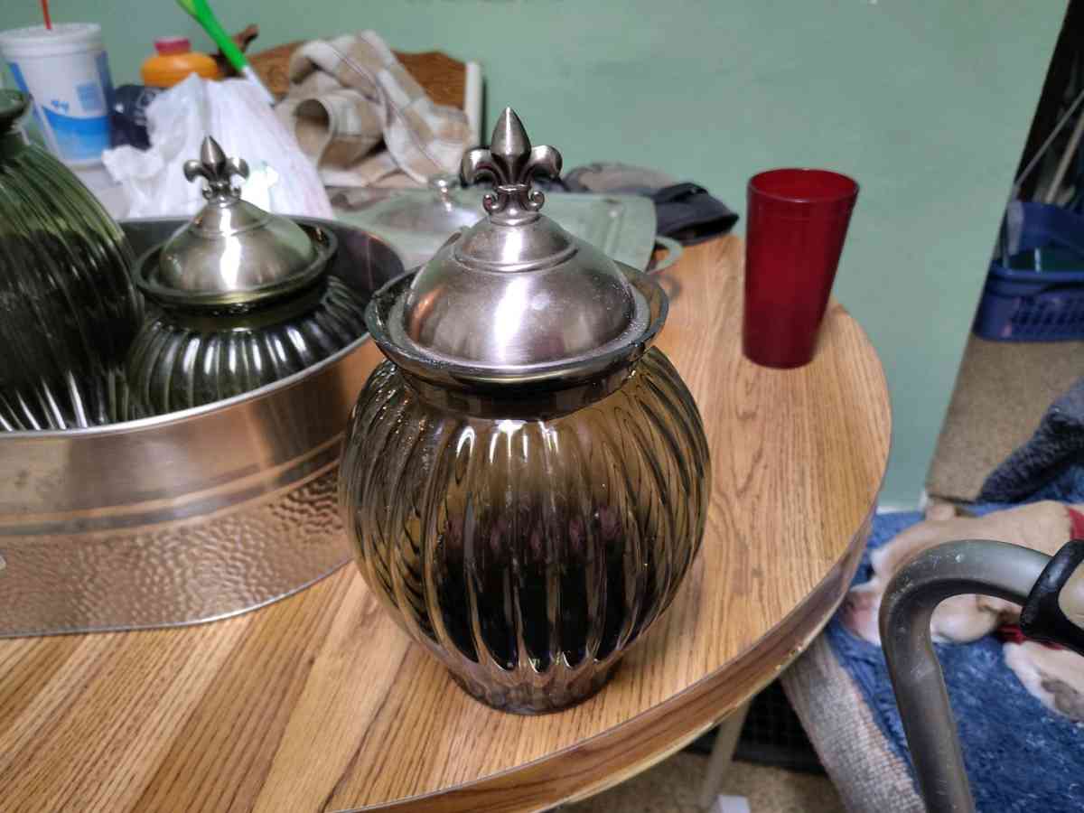 storage containers - Saint Joseph, Missouri - FleaMarketBay