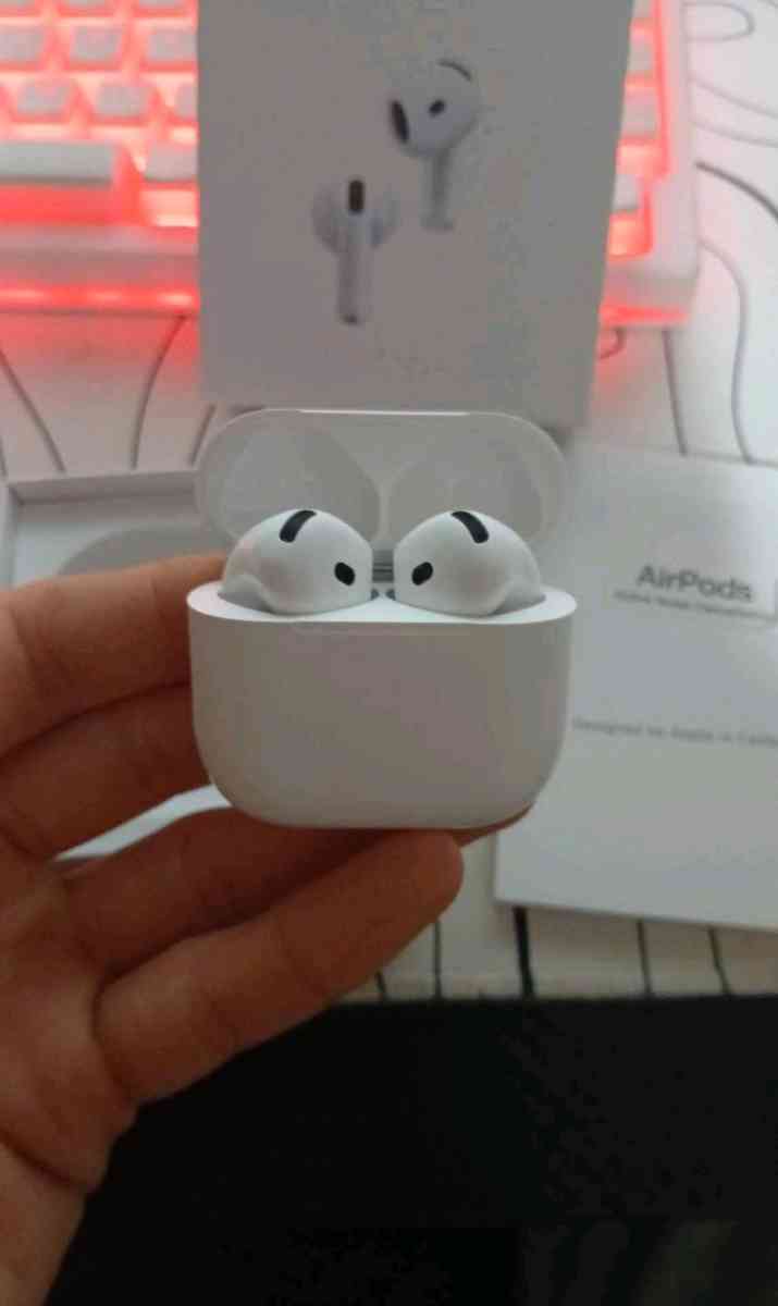 Airpod Gen 4s - Everett, Pennsylvania - FleaMarketBay