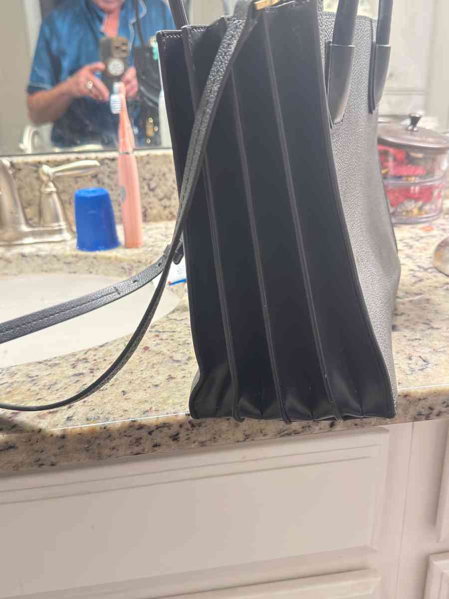 Micheal Kors purse - Winter Garden, Florida