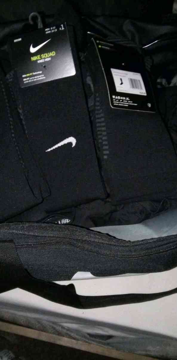 pawn shops love me for a reason love them if they picked up - Oviedo, Florida - FleaMarketBay