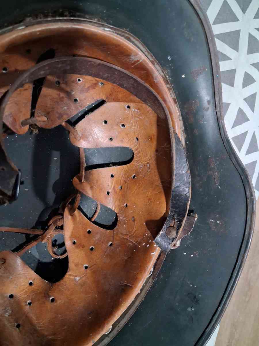 ww2 items - Clearwater Beach, Florida - FleaMarketBay