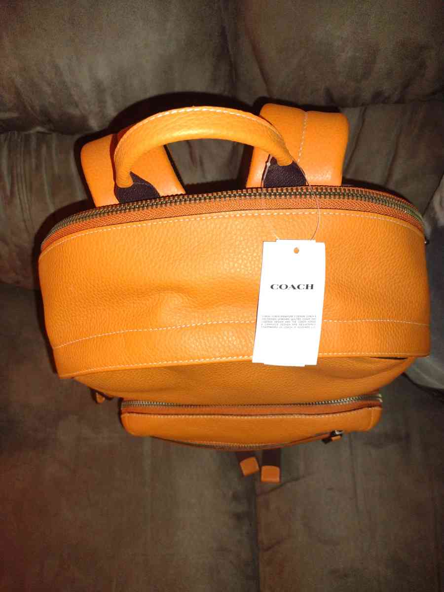 new coach backpack - Richton Park, Illinois - FleaMarketBay
