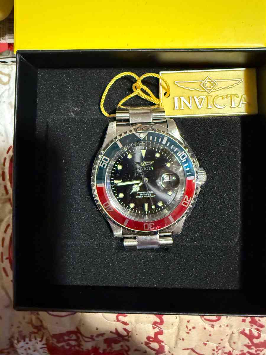 Invicta brand new watches - Brooklyn, New York - FleaMarketBay