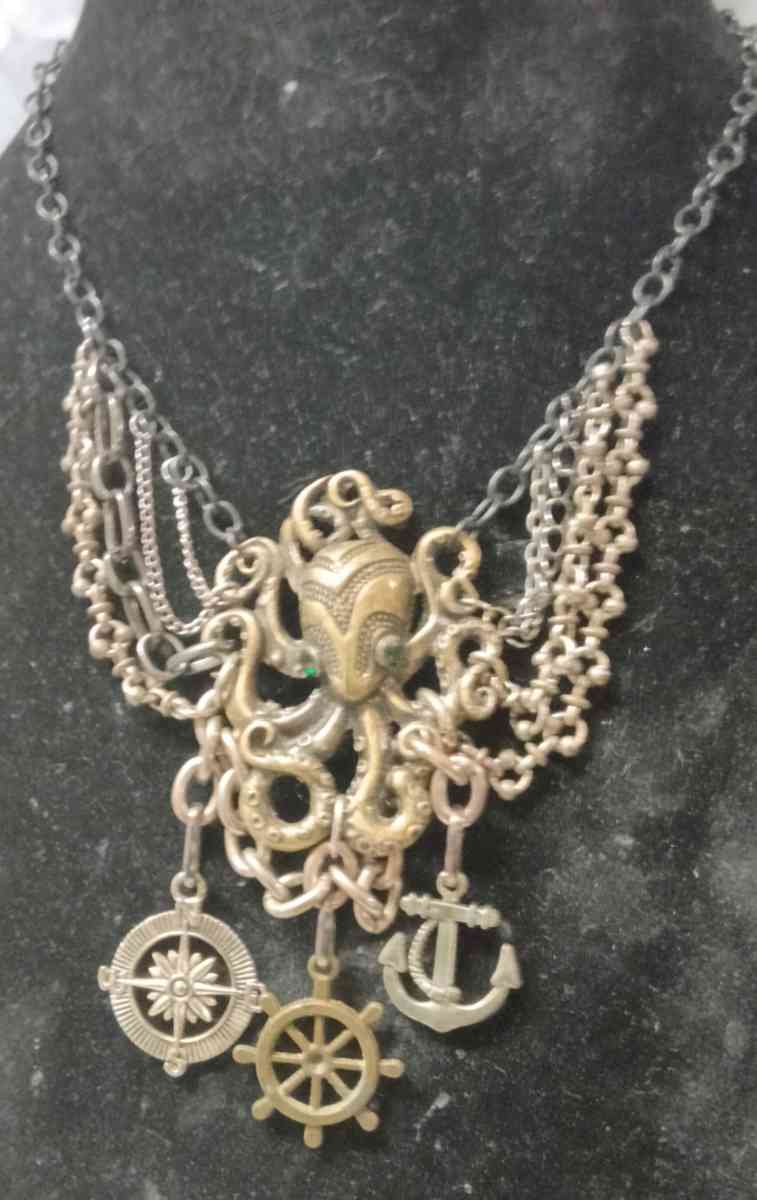 nautical steampunk octopus - Lufkin, Texas - FleaMarketBay
